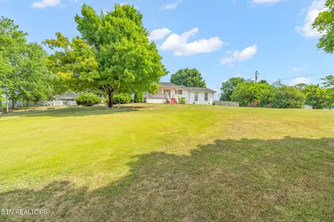 7701 Clapps Chapel Rd, Corryton, TN 37721 photo 8