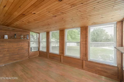 7701 Clapps Chapel Rd, Corryton, TN 37721 photo 16