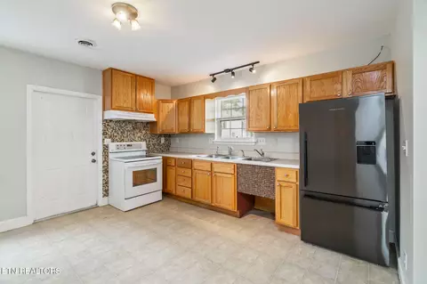 7701 Clapps Chapel Rd, Corryton, TN 37721 photo 40