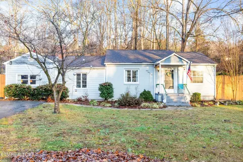 4309 Barbara Dr, Knoxville, TN 37918