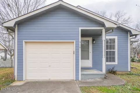 916 Ford St, Alcoa, TN 37701