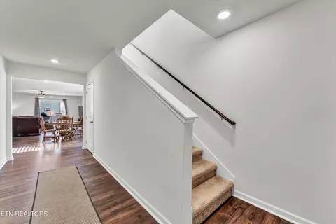 Entry Way - 2338 Beacon Rd, Talbott, TN 37877 photo 1 of 6