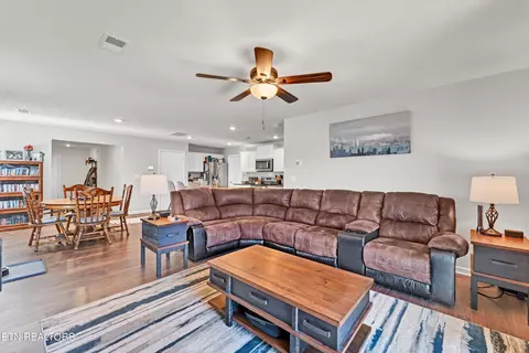 Living - 2338 Beacon Rd, Talbott, TN 37877 photo 1 of 1