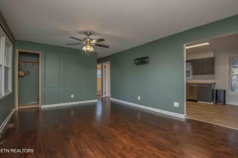 111 Valley View Ln, Heiskell, TN 37754 photo 10