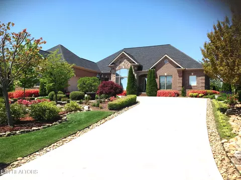 204 Tommotley Dr, Loudon, TN 37774