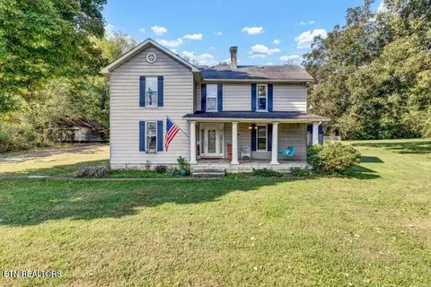 3144 W Old A J Hwy, Strawberry Plains, TN 37871