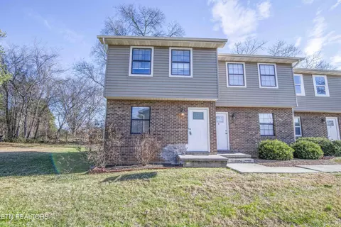 7216 Old Clinton Pike #4, Knoxville, TN 37921