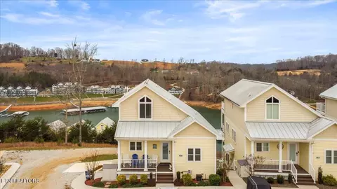 191 N Deer Village Ln #59A, La Follette, TN 37766