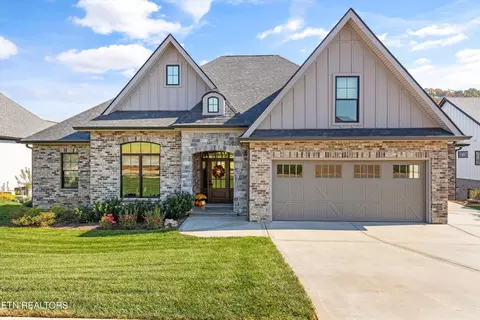 298 Old Barn Ln, Loudon, TN 37774
