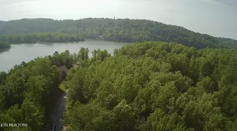 Blue Heron Drive, Harriman, TN 37748