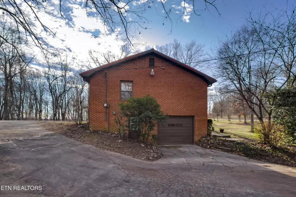 Other - 614 Henry Ln, Greenback, TN 37742 photo 11 of 14