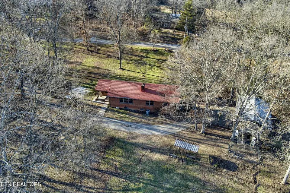 View/Area - 614 Henry Ln, Greenback, TN 37742 photo 2 of 10