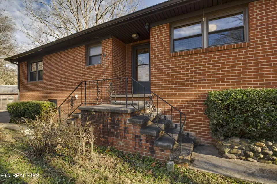 Other - 614 Henry Ln, Greenback, TN 37742 photo 3 of 14