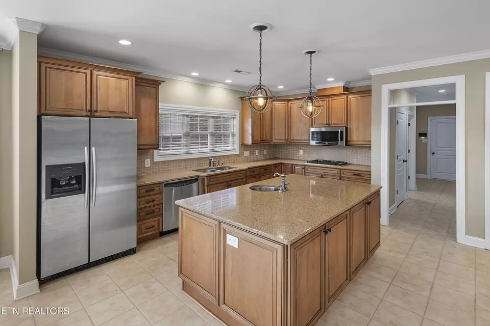 Kitchen - 12738 Edgebrook Way, Knoxville, TN 37922 photo 2 of 5