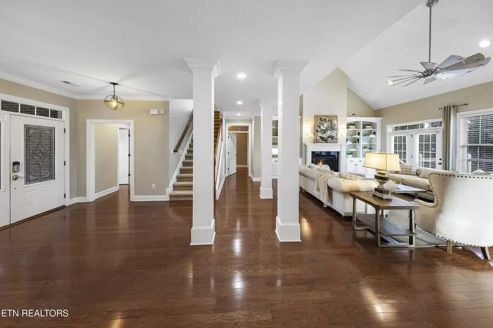 Entry Way - 12738 Edgebrook Way, Knoxville, TN 37922 photo 4 of 9