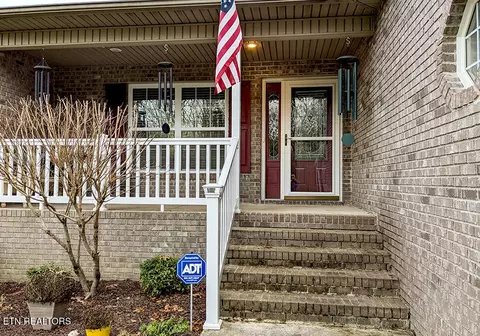 591 Spruce Loop, Crossville, TN 38555