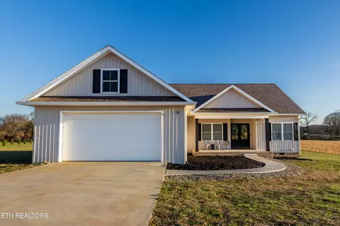 131 Mason Ln, Madisonville, TN 37354