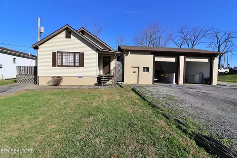Exterior - 201 Davis Ln, Oneida, TN 37841 photo 7 of 7