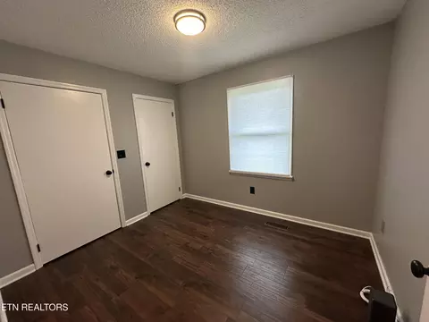 Bedroom - 298 Stapleton Rd, Ewing, VA 24248 photo 3 of 3