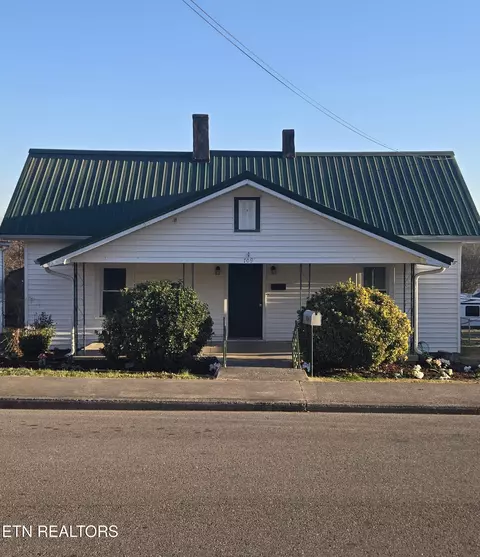 709 Cedar St, Loudon, TN 37774