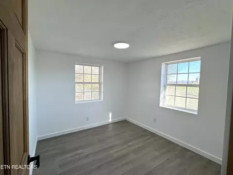 Bedroom - 4790 Fish Hatchery Rd, Mohawk, TN 37810 photo 5 of 7