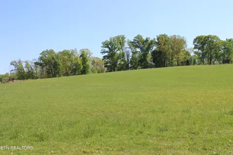 120 Wilshaw Ct, Madisonville, TN 37354