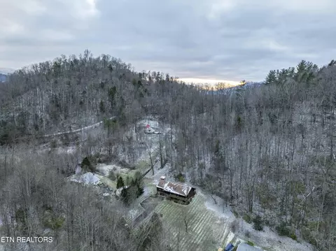 146 Barnett Hollow Rd, Erwin, TN 37650 photo 6