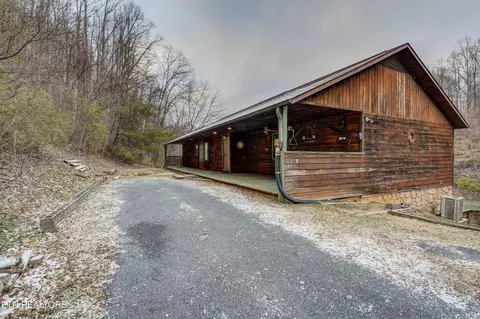 146 Barnett Hollow Rd, Erwin, TN 37650 photo 10