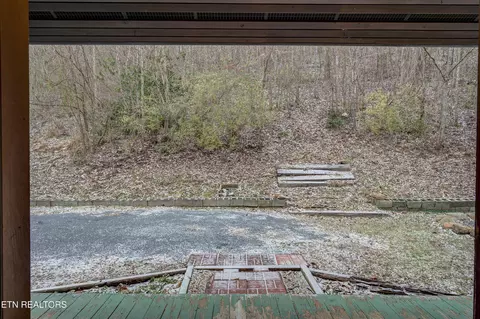 146 Barnett Hollow Rd, Erwin, TN 37650 photo 11