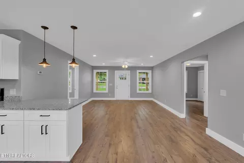 141 Womack St, Doyle, TN 38559 photo 6