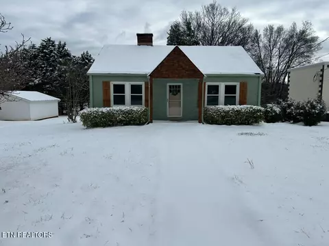 1406 Anderson Ave, Maryville, TN 37803