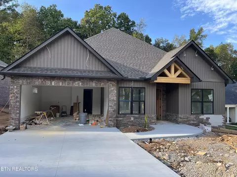 208 Erick Ln, Loudon, TN 37774