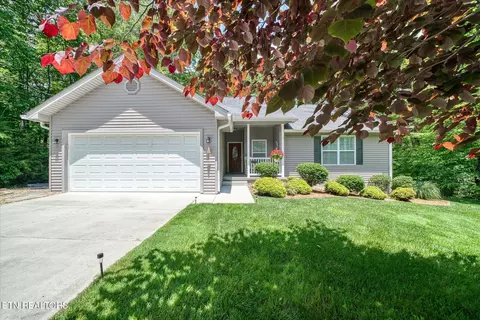 106 Cappshire Rd, Crossville, TN 38558