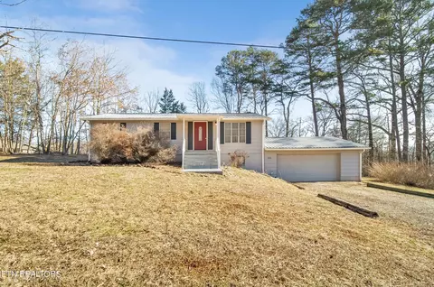 6000 Fayette Ln, Knoxville, TN 37924
