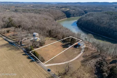 2 28 Acres Pates Ford Rd, Walling, TN 38587
