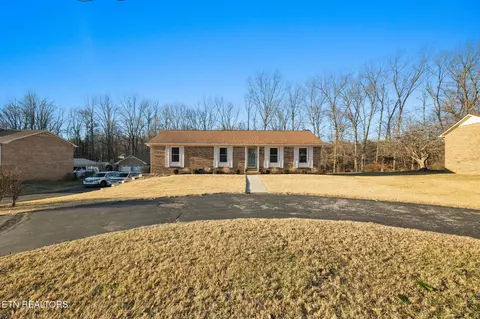 2507 Candyland Cir, Cookeville, TN 38506