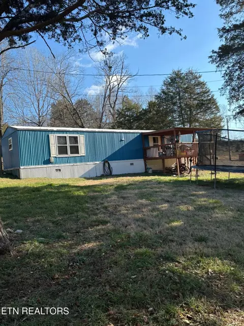 235 Cedar Ln, New Tazewell, TN 37825