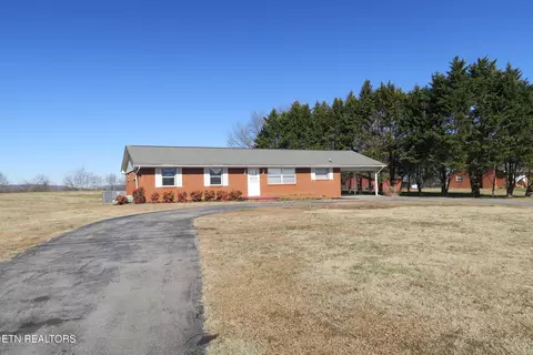3527 Sevierville Rd, Maryville, TN 37804