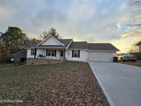 149 Michal Ln, New Tazewell, TN 37824
