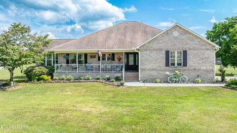 3771 Riverbrook Dr, Louisville, TN 37777