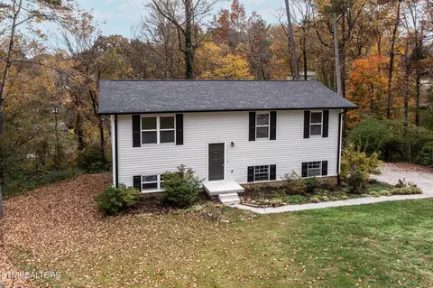 6504 Rock Bridge Ln, Knoxville, TN 37921