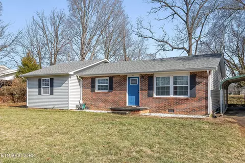 210 N 2nd Ave, Cookeville, TN 38506
