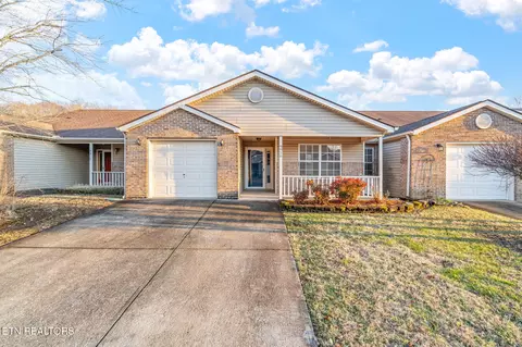 9916 Greylock Way, Knoxville, TN 37931
