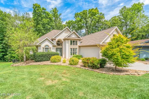 141 Inata Cir, Loudon, TN 37774