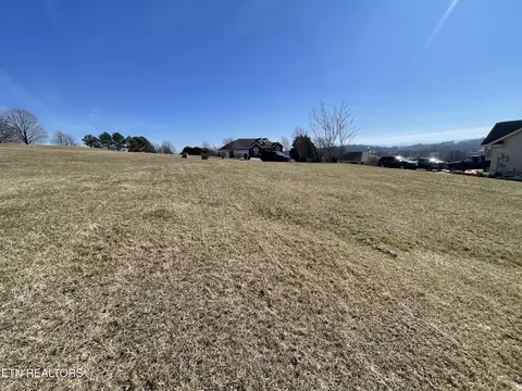 Smoky View Lane, Madisonville, TN 37354