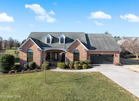 3737 Riverbrook Dr, Louisville, TN 37777