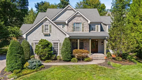 2550 Shady Meadow Ln, Knoxville, TN 37932