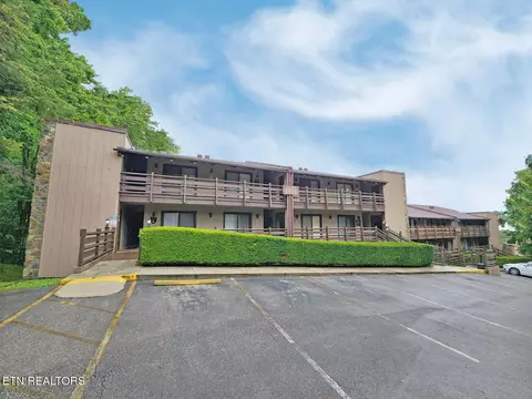 1081 Cove Rd #524, Sevierville, TN 37876