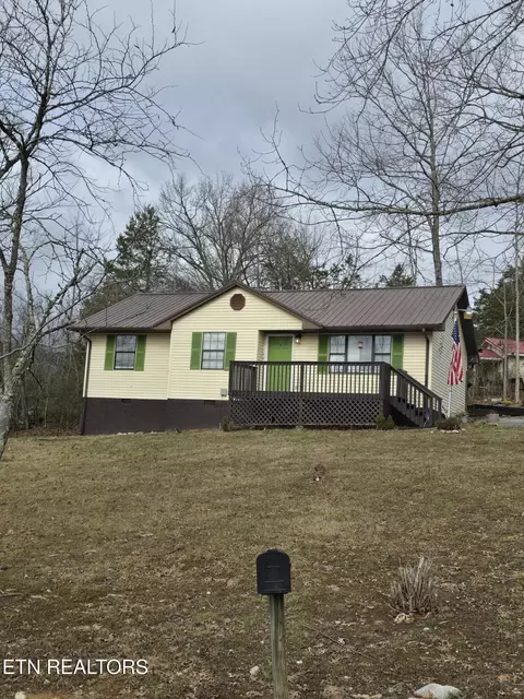 117 Springfield Dr, La Follette, TN 37766