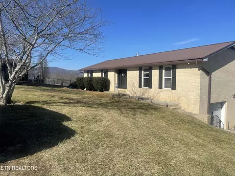 212 Norfolk Cir, Harrogate, TN 37752